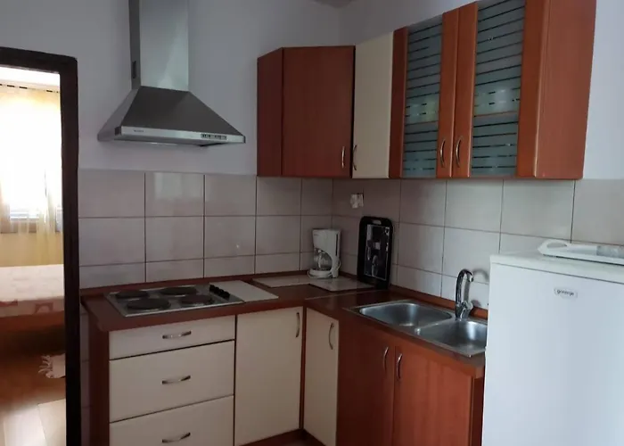 Noemi 게스트하우스 풀라