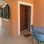 Noemi 3*